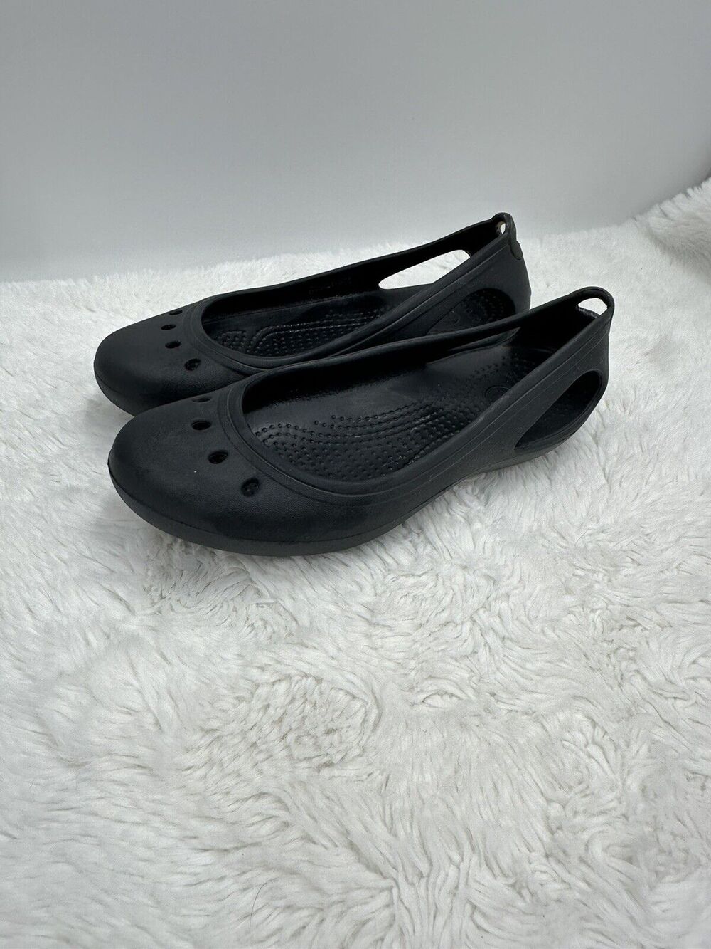 Crocs women ballet flat slip on shoes Black size 6